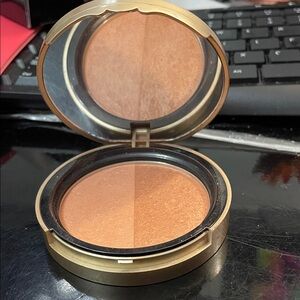 Too Faced Dual-Tone Bronzer